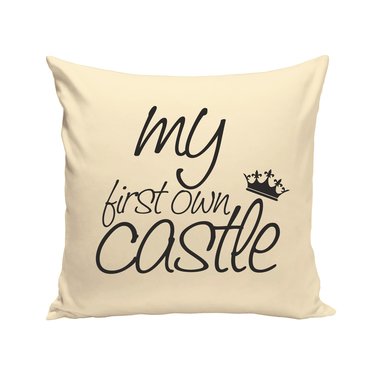 Dekokissen My first own castle grau-weiss