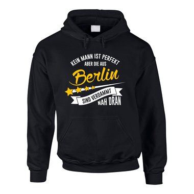 Herren Hoodie - Kein Mann ist perfekt aber die aus Berlin sind nah dran