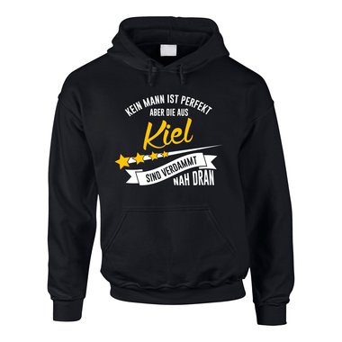 Herren Hoodie - Kein Mann ist perfekt aber die aus Kiel sind nah dran