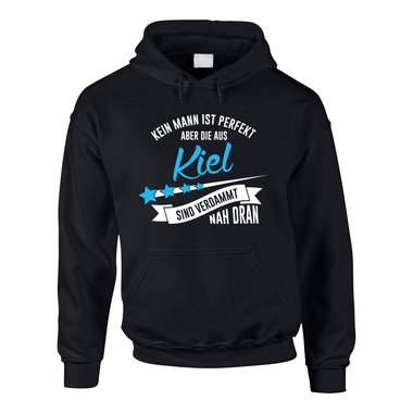 Herren Hoodie - Kein Mann ist perfekt aber die aus Kiel sind nah dran