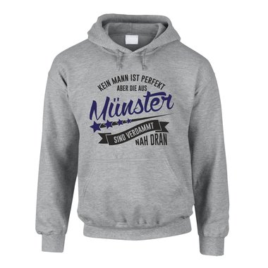 Herren Hoodie - Kein Mann ist perfekt aber die aus Mnster sind nah dran