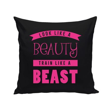 Dekokissen - Look like a Beauty, train like a Beast braun-fuchsia